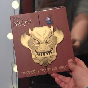 Mulan eyeshadow palette